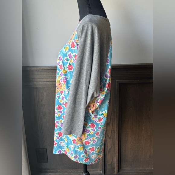 LuLaRoe Kids Long Sleeve Tee - Blue and Gray with miss piggy Floral Print - Picture 2 of 5